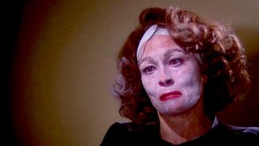 Verleihfoto: Paramount Pictures: Faye Dunaway als Joan Crawford